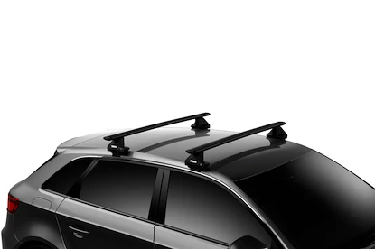 Barres de toit Thule avec EVO WingBar Black Alfa Romeo Giulia 4-dr Berline avec un toit nu 16+