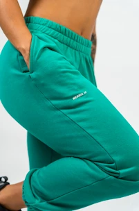 Pantalon de survêtement pour femme Nebbia  Oversized Joggers With Pockets green L